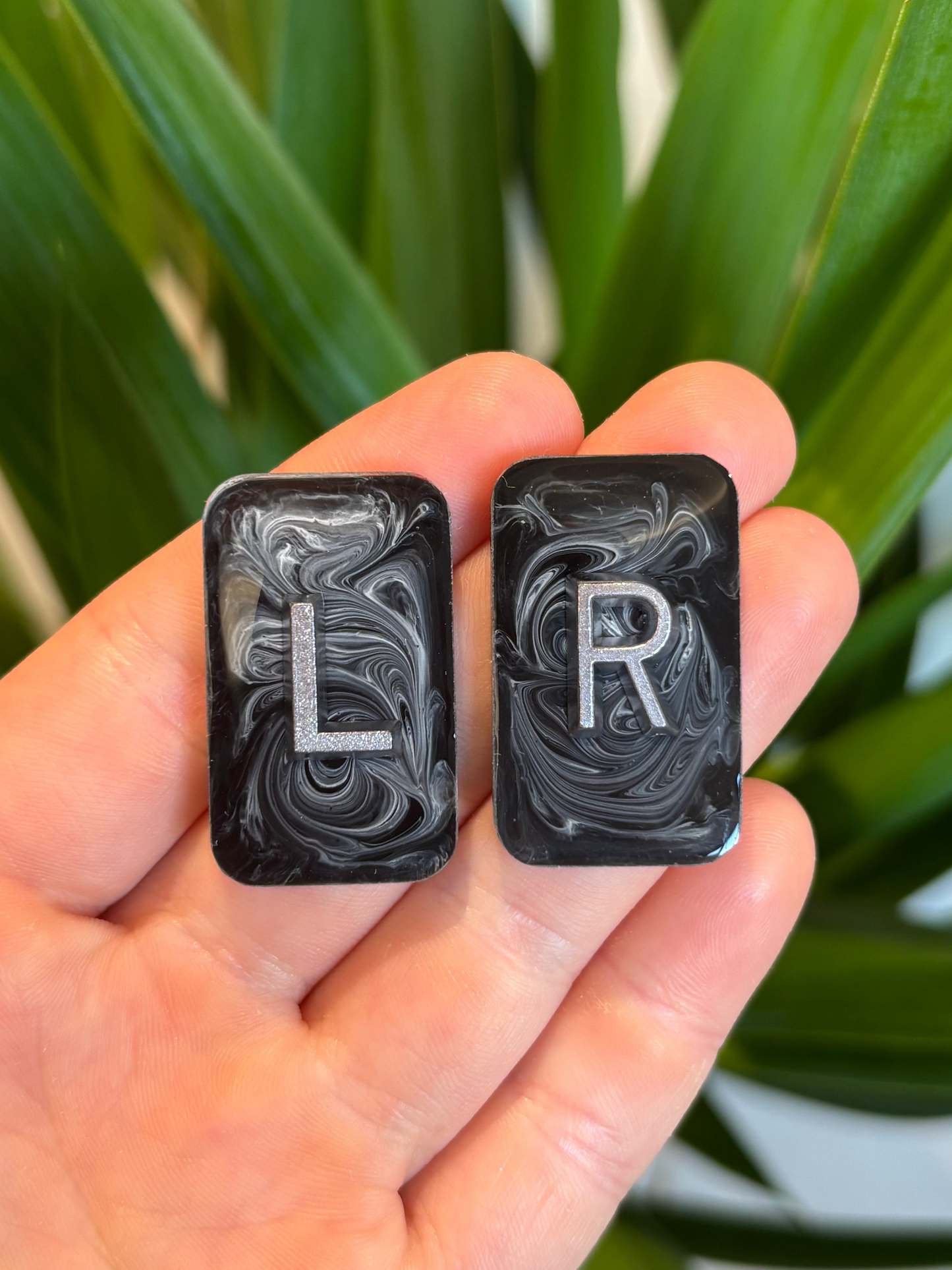 Black marble marker set (pre made)